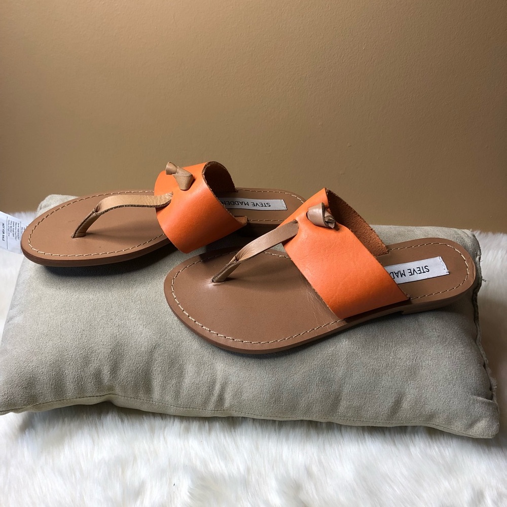 STEVE MADDEN SANDALS UEC! No box just like New!